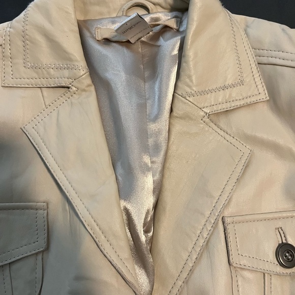 Women’s Cream Leather Jacket - Picture 9 of 9
